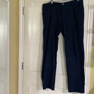 Men’s Lululemon 5-pocket pants